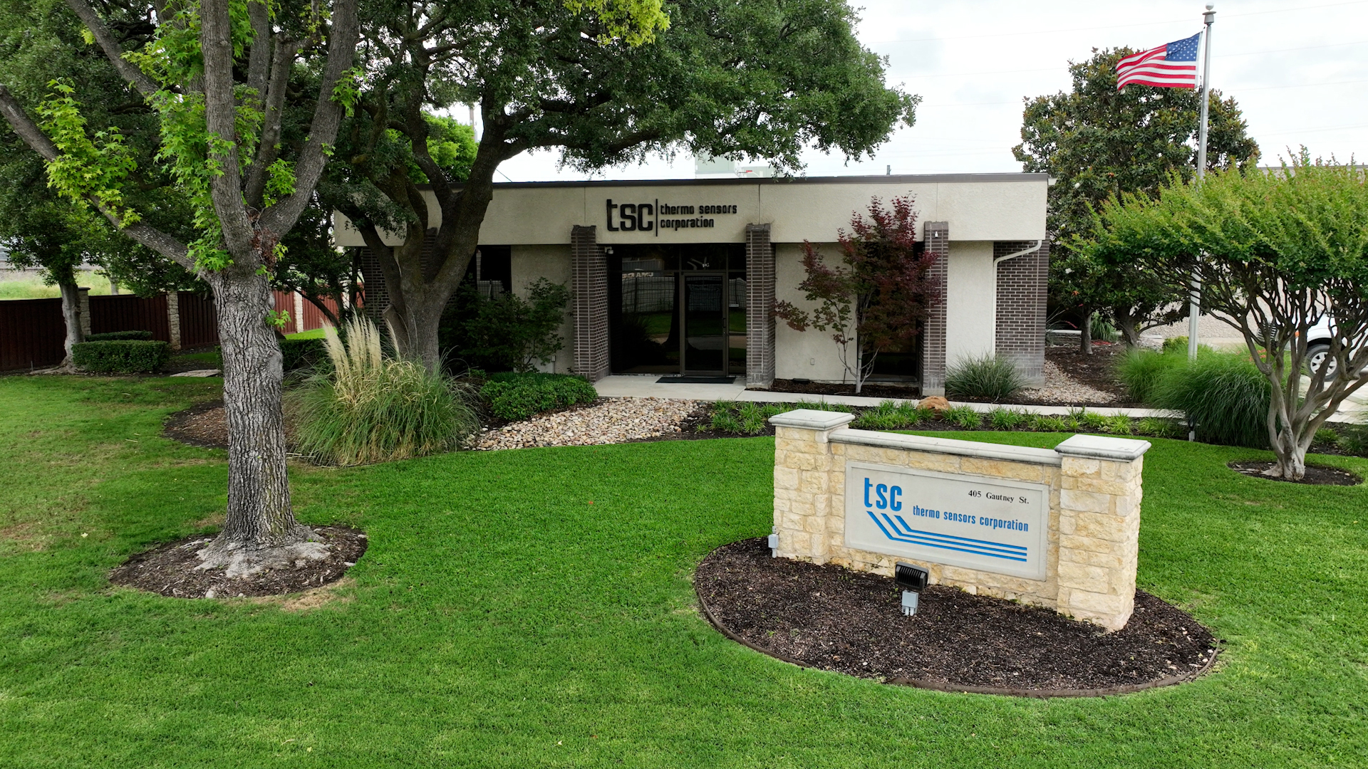 Thermo Sensor Building - Thermo Sensors Corporation